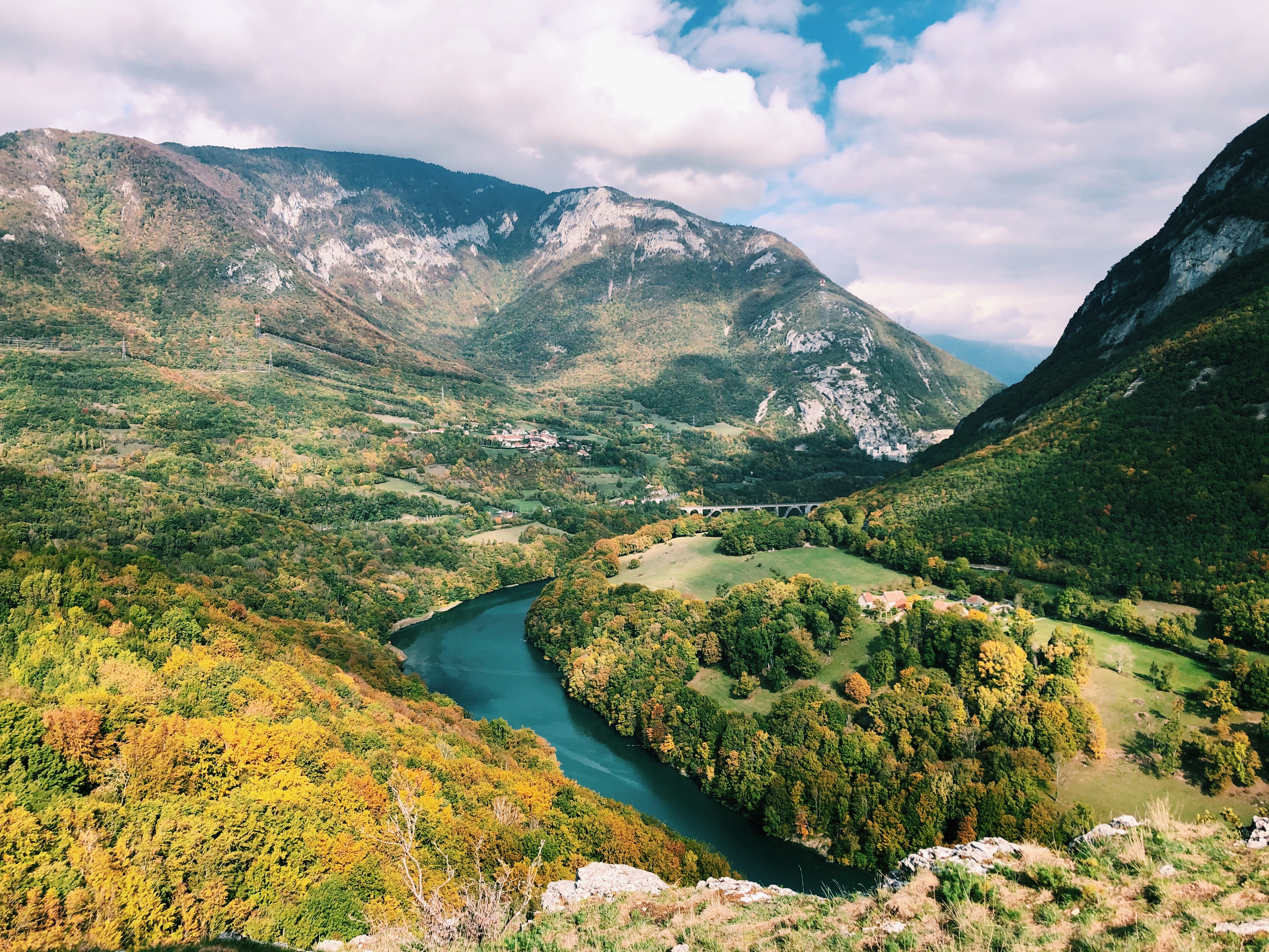 Viewpoint from Belvédère de Leaz in Autumn