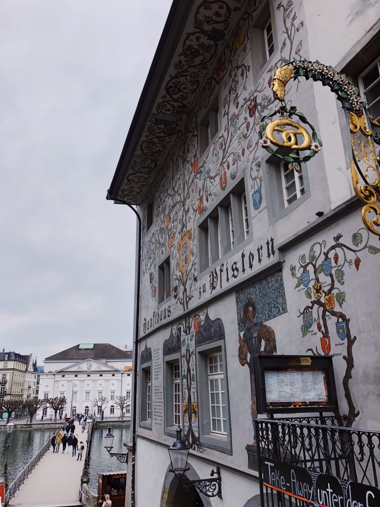 Frescos on the buildings in Lucerne. Guildhall zu Pfistern