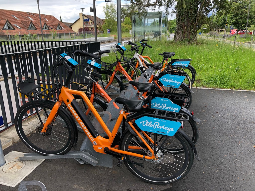 Bike rental in Satigny